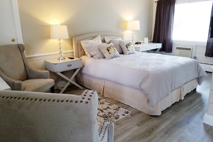 Room 41 of 106