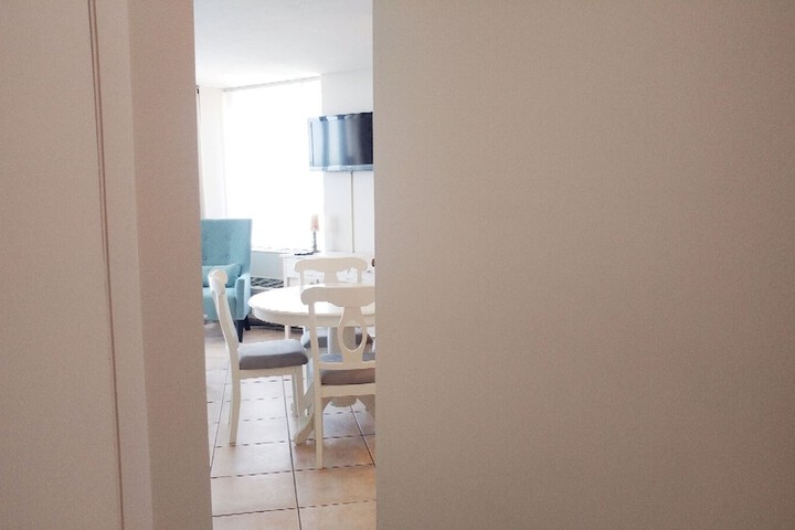 Room 75 of 137