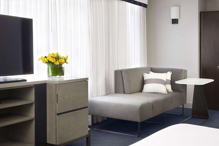 Room 22 of 35