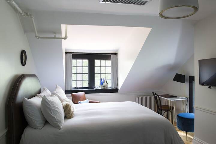 Room 29 of 50