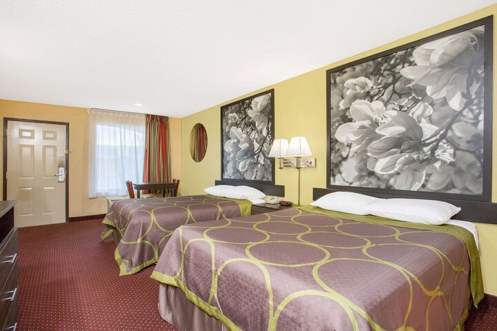 Room 17 of 17