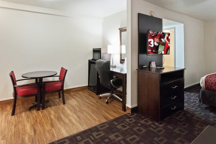 Room 15 of 30