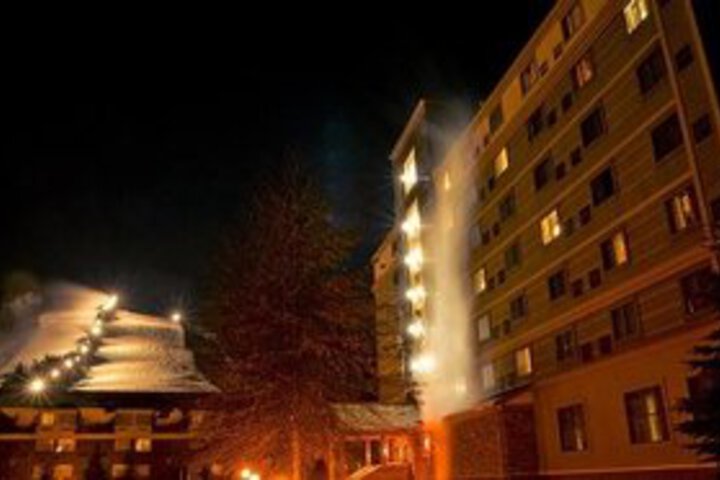 Hotel 5 of 72