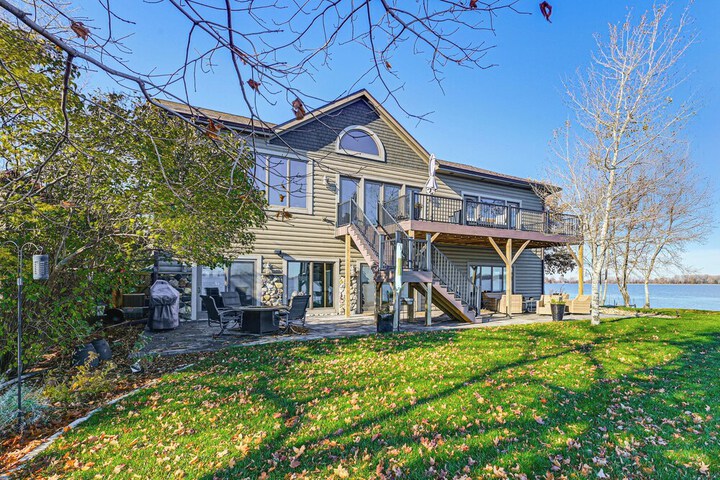 Waterfront Home w / Boat Dock & Deck in Storm Lake!