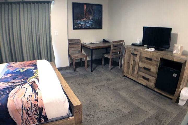 Room 60 of 84