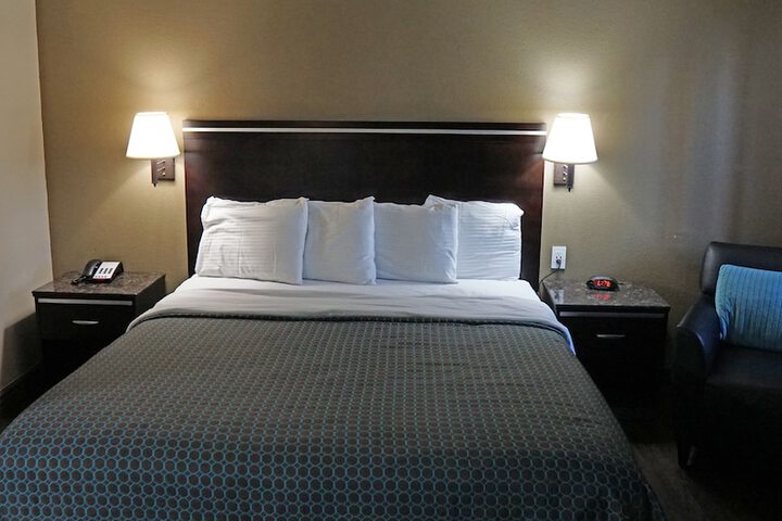 Room 17 of 26