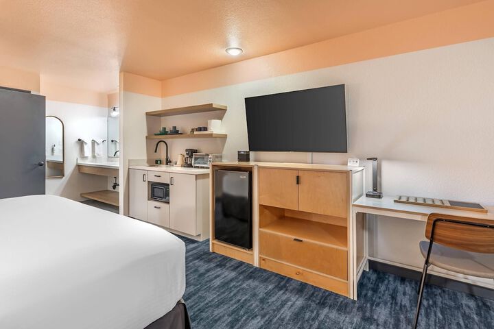 The Sandman Santa Rosa Sonoma an Ascend Collection Hotel