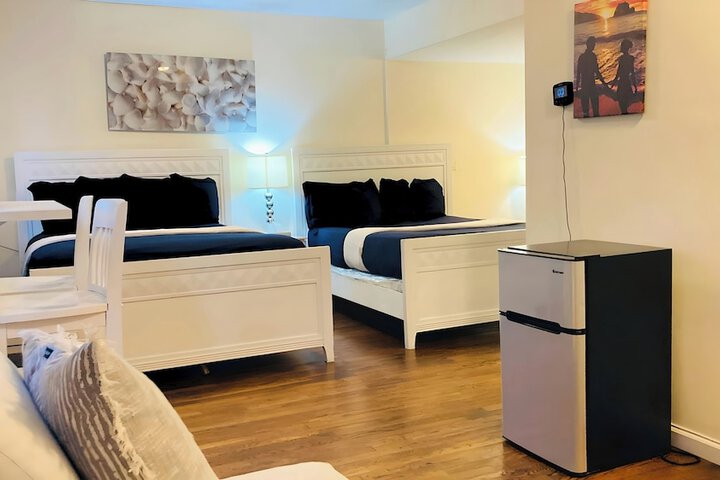 Room 12 of 29