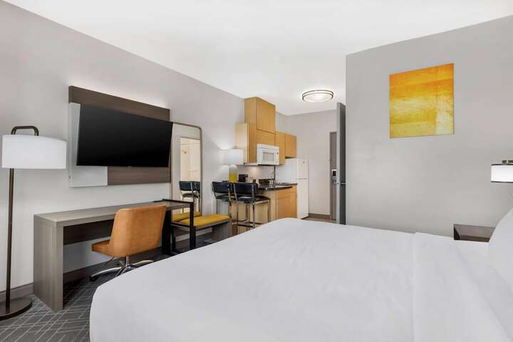 Comfort Inn Ballard-Roosevelt