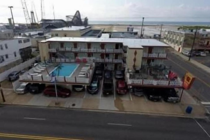 Hotel 2 of 23