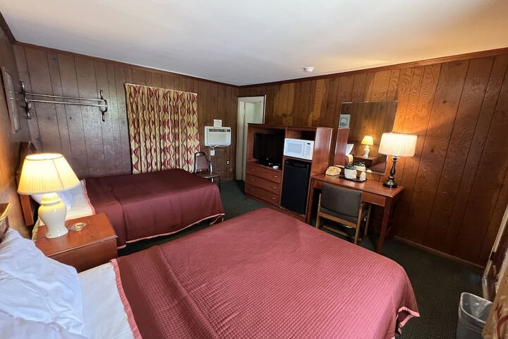 Room 30 of 34