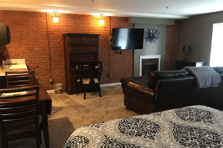 Room 20 of 36
