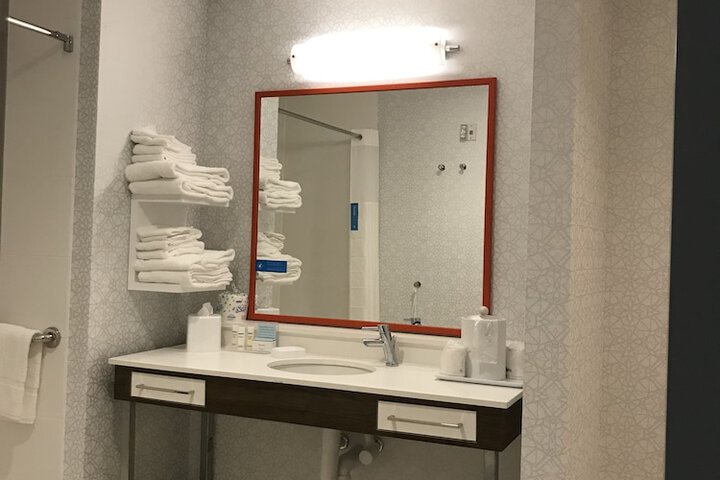 Room 60 of 87