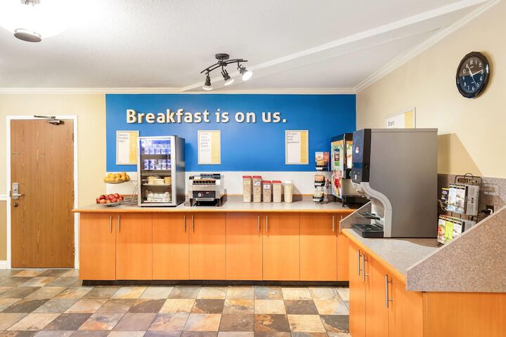 Days Inn by Wyndham Nanaimo