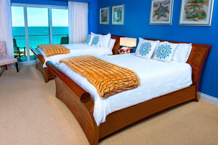 Sea View Hotel Bal Harbour, on the Ocean