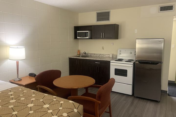 Room 60 of 82