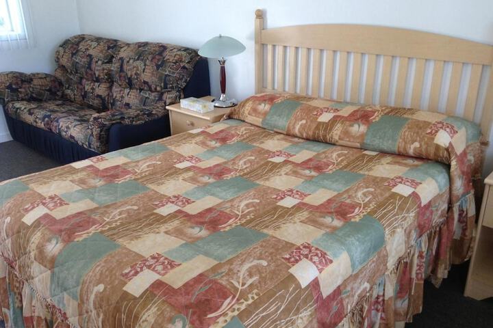 Room 10 of 31