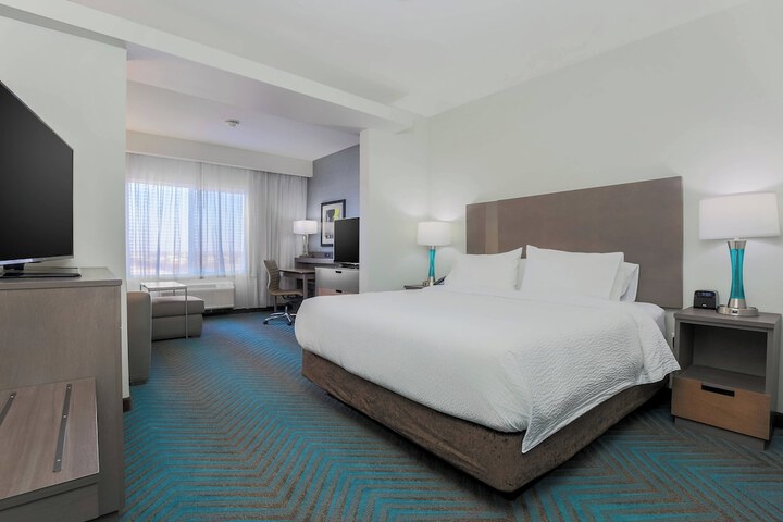 Room 20 of 32