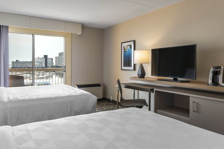 Room 74 of 135