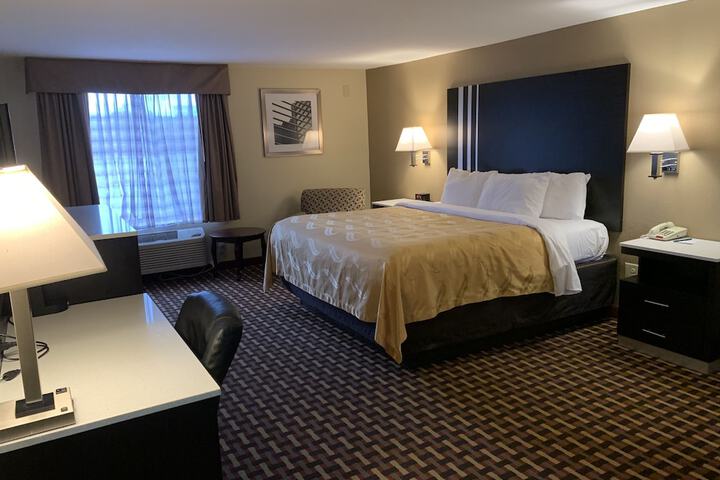 Room 46 of 62