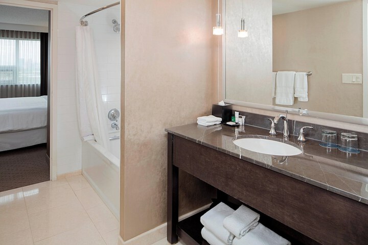 Room 21 of 61