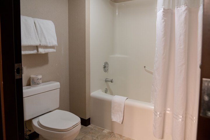 Room 52 of 86