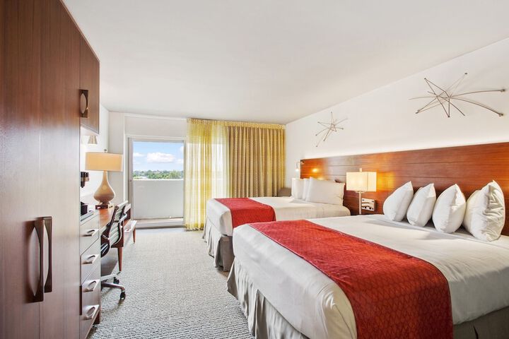 Room 17 of 29