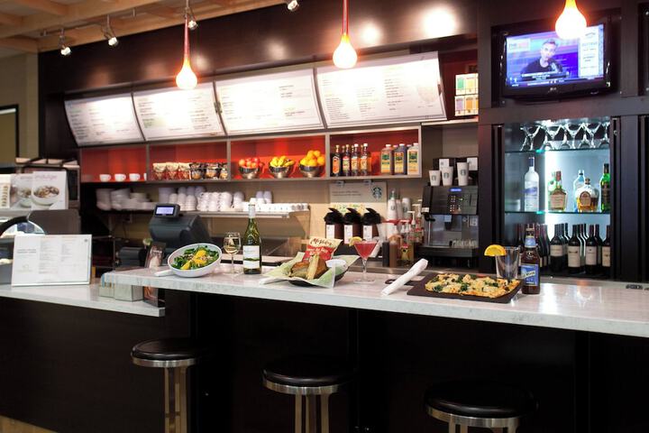 Dining 52 of 66