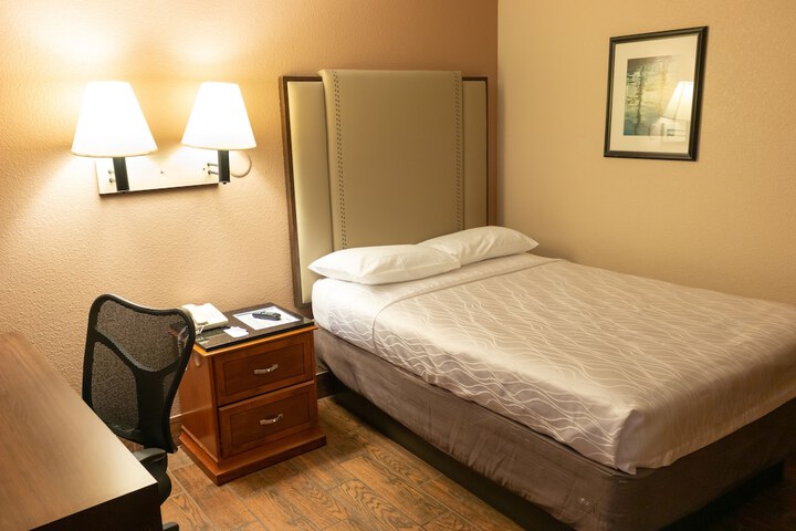 Room 20 of 21