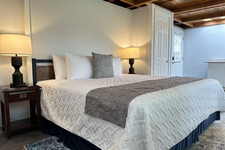 Aloha Junction Bed and Breakfast