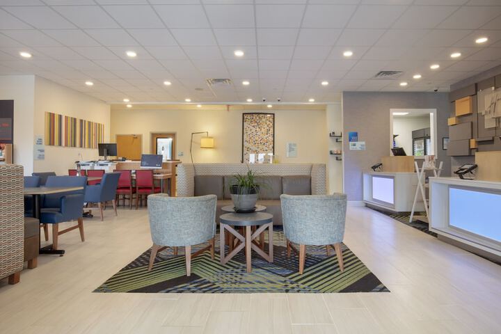 Hotel 6 of 72