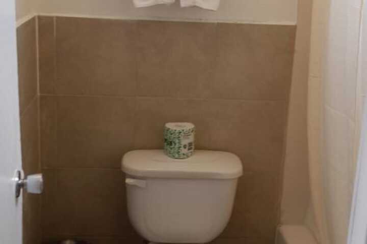 Room 25 of 47