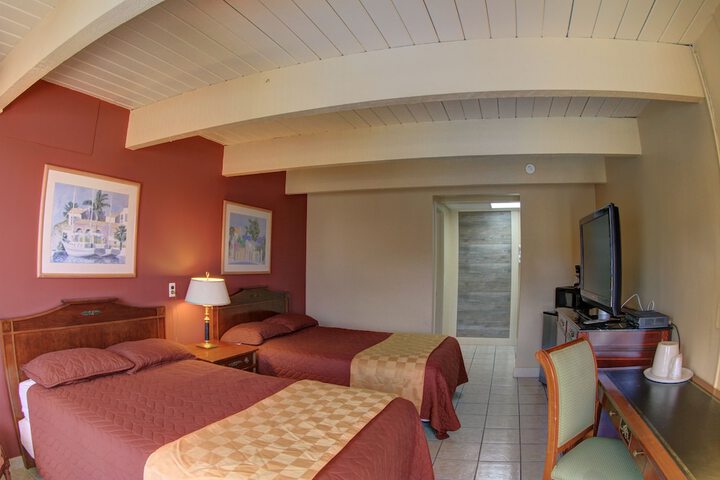 Room 15 of 25