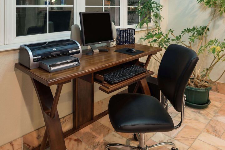 Business Center 16 of 16