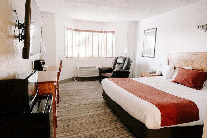 Findlay Inn and Conference Center