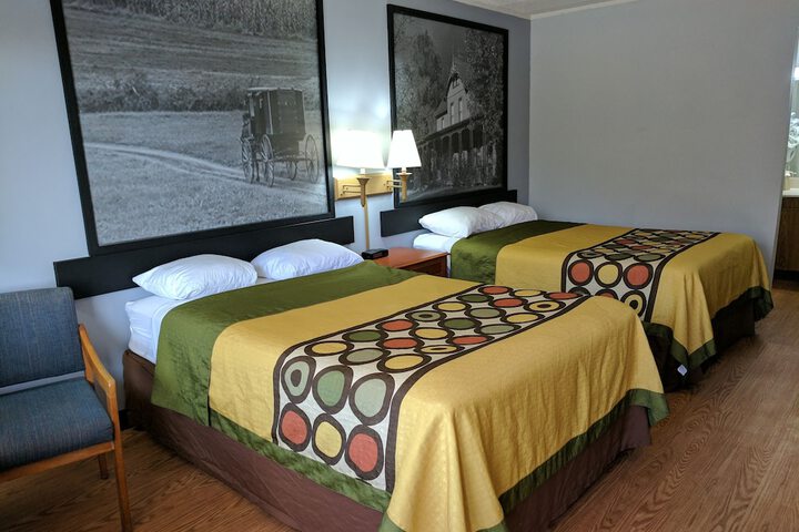 Room 19 of 34