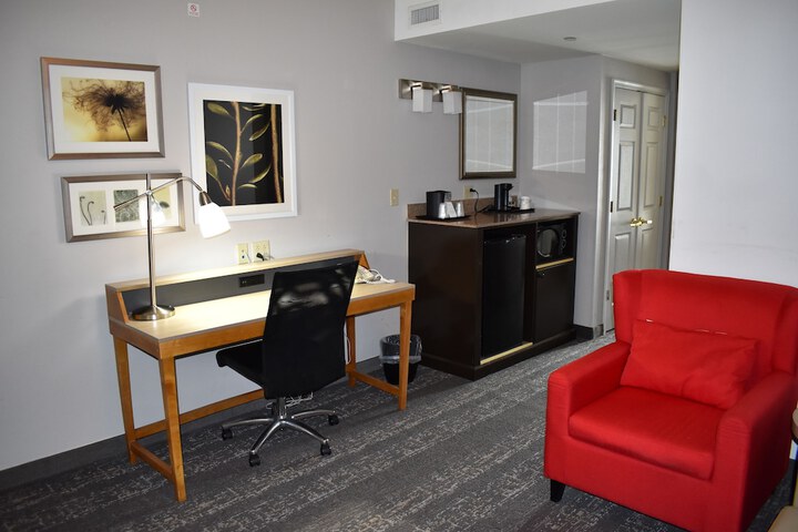 Country Inn & Suites by Radisson Hagerstown, MD