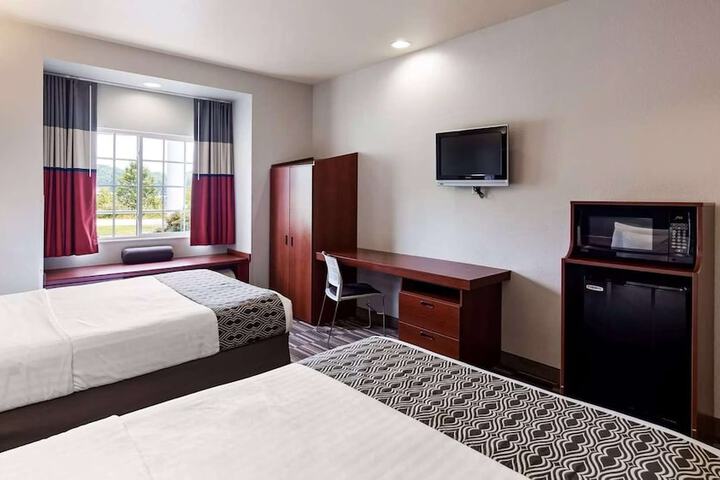 Room 21 of 24