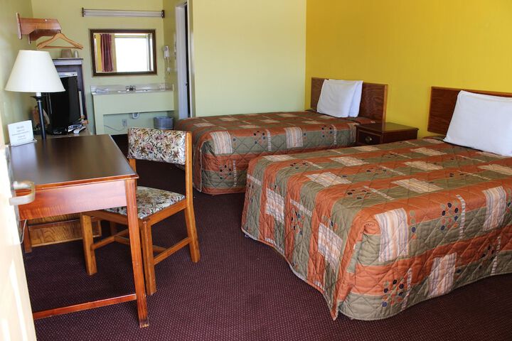Room 16 of 30