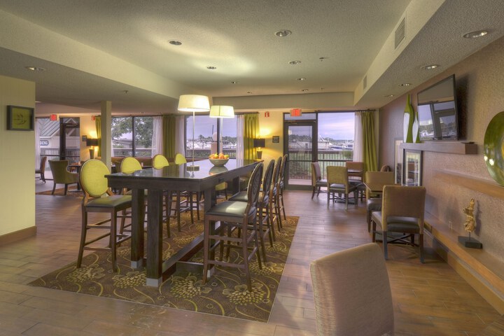 Hampton Inn Georgetown-Marina