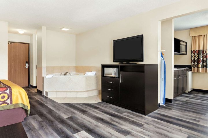 Room 12 of 29