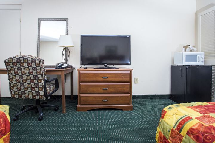 Motel 6 Sandersville GA