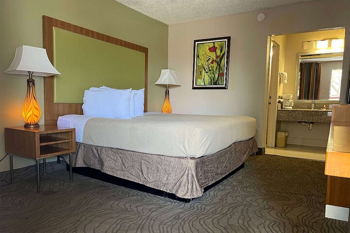 Room 29 of 31