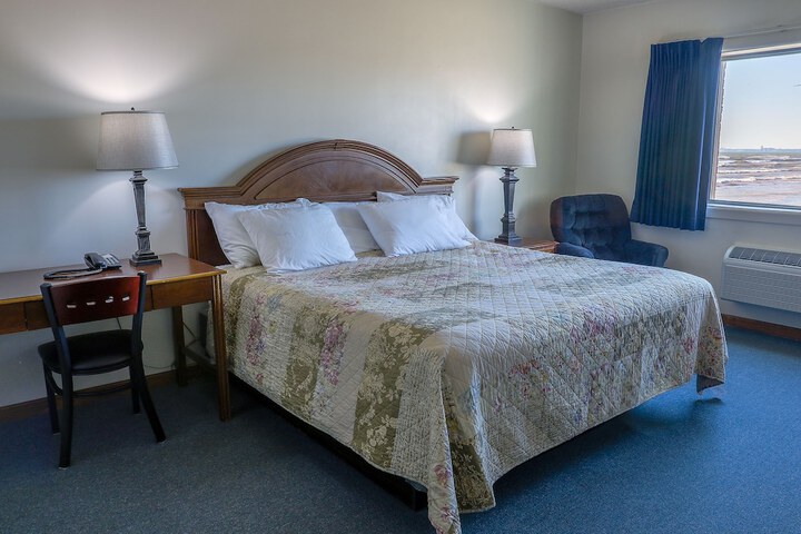 Room 30 of 50