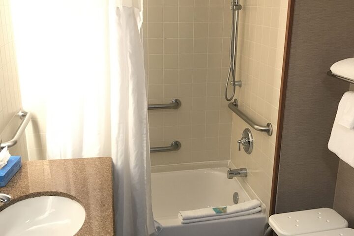 Room 26 of 35