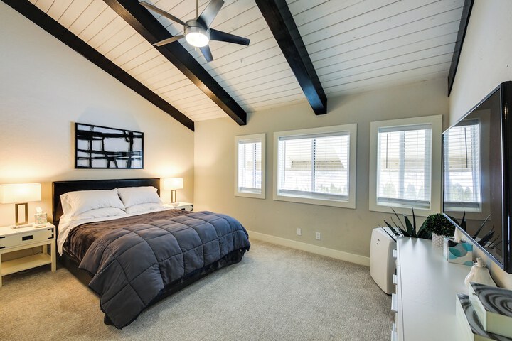 Waterfront Sandpoint Condo: Lake Access!