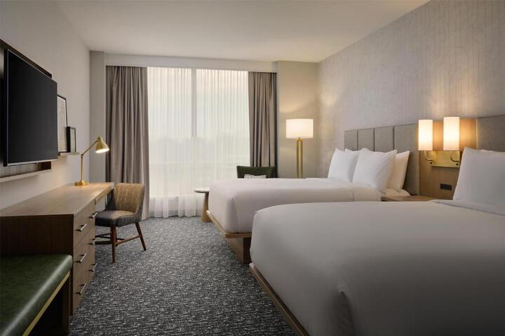 Doubletree by Hilton Greenville Airport