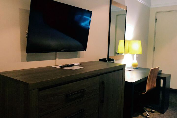 Room 19 of 57