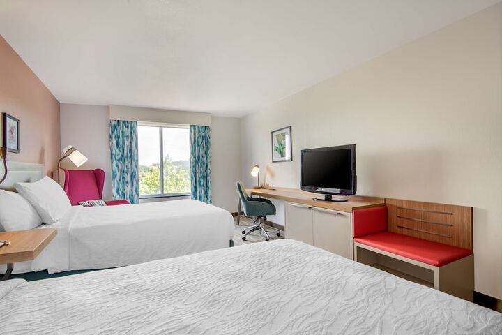 Room 14 of 37