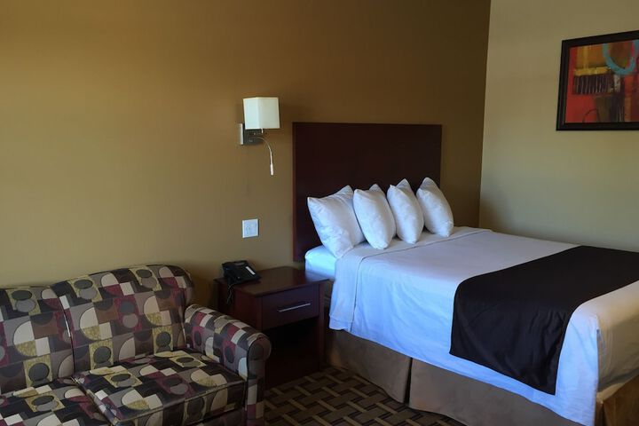 Room 22 of 62